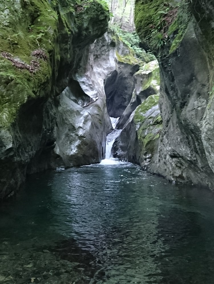 解体、撤去に関するすべての工事に対応します。